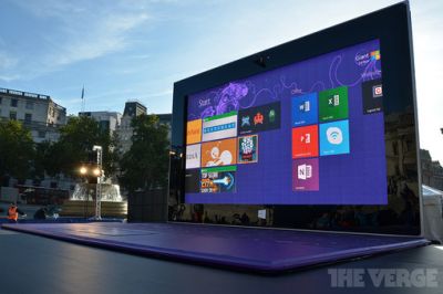 383-дюймовый планшетный компьютер Surface 383-дюймовый планшетный компьютер Surface