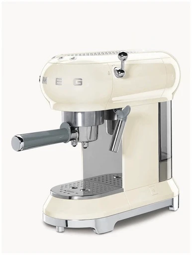 Кофеварка Smeg Espresso — самая стильная машина