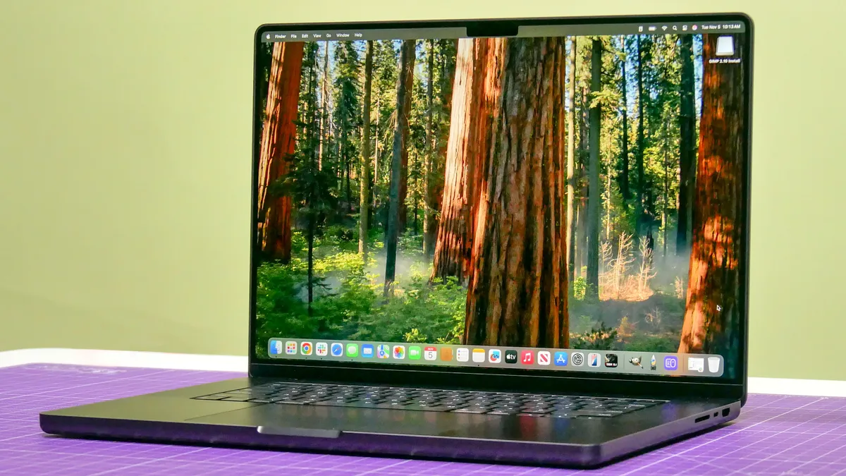 MacBook Pro 16